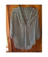 Charlotte Russe Chevron Blouse Long Sleeve Button Up Shirt Size M - $380.13 MXN
