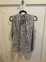 Week&amp; Women’s blouse sz Large Sleeveless Abstract Print Work Career - $10.89