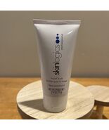 BeautiControl Skinlogics Facial Scrub 2.6 Oz Discontinued White Tube Sealed - $546.37 MXN