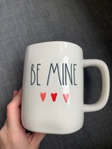 New RAE DUNN Valentines Day “BE MINE” Coffee Tea Cup Mug With Watercolor Hearts - £10.38 GBP