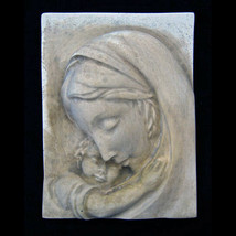 Virgin Mary and Baby Jesus Christ wall Sculpture plaque - £15.45 GBP