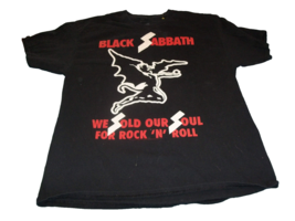 Black Sabbath We Sold Our Souls For Rock N Roll  black T-Shirt Size XL - $12.86