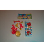 Kinder - K04 30 Balancing clown + paper + sticker - Surprise egg - $1.50