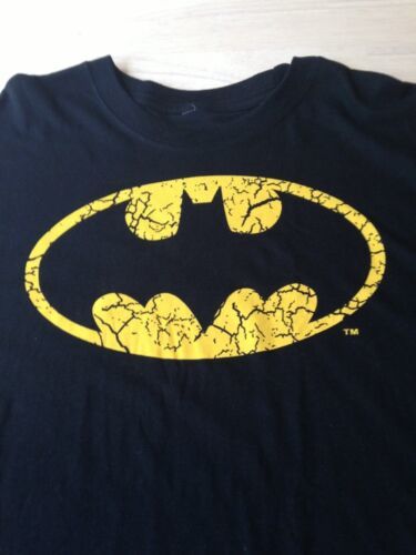 Batman Men&#39;s T-Shirt Black &amp; Yellow Made By DC Comics 100% Cotton Size L... - £11.12 GBP