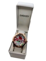 Women&#39;s Floral Themed Watch Rose Gold Tone w Faux Leather White Band Buckle - £20.76 GBP
