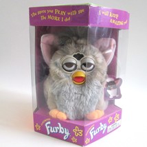 Vintage Wolf Furby Toy With Brown Eyes 70-800 Tiger Electronics New In Box - $79.17