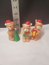 Set Of 3 Christmas Teddy Bear Ornamen Ts Ceramic With Tree, Wreath &amp; Present - £6.88 GBP