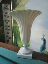 Compatible with Lenox MID Compatible with Century VASE Fluted Ivory -Grecian Sty - $94.07