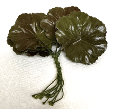 Lot 12 Vintage Geranium Corsage Leaves Variegated 2&quot; w 1 1/2 L Never Use... - £9.87 GBP