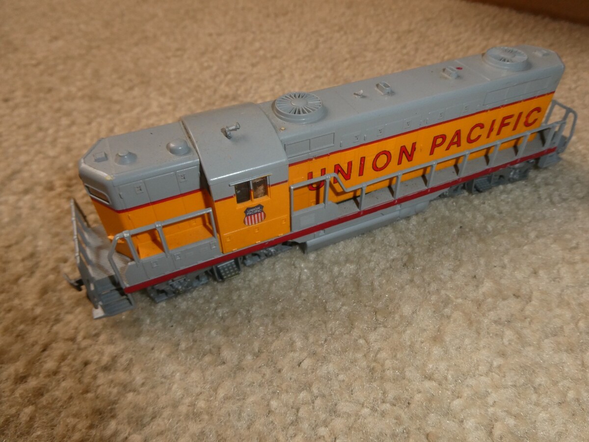 Full-size item image