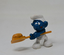 Smurfs 20113 Round Bread Baker Smurf Vintage Figure PVC Toy Figurine Peyo - £8.75 GBP