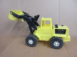 Vintage American Plastic Toys Item 787 Front End Loader Children&#39;s Toy - £43.82 GBP