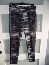 Old Navy Active Gray And Black Compression Leggings Size XL (14) Girl's - $13.50