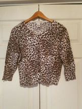 Ninety Petites Ladies Petite Large Green Leopard Print Button Front Sweater - $9.85