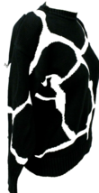 WOMAN&#39;S VINTAGE 1980&#39;s LIZ WEAR  PULLOVER SWEATER SZ M Black/WHITE Geome... - $42.77
