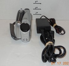 Canon DC220 Silver Digital DVD Camcorder 35x Optical Zoom battery Tested... - $148.50
