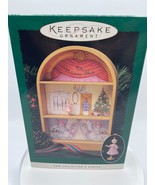 Hallmark Keepsake Nutcracker Ballet Display Stage &amp; Clara #1 Christmas O... - £11.20 GBP