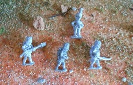 Lot: 4 French Napoleonic Artillery Crew 15mm Military Miniatures Vintage Wargame - £2.32 GBP
