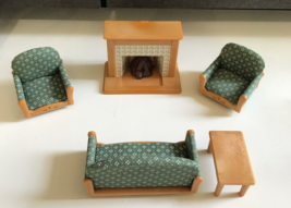 Epoch Calico Critters Doll House Furniture Light Up Fireplace Lounge Chair couch - $24.70
