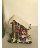 Department 56 Pine Isles &quot;Weekend Retreat Ice Fishing House&quot; - 2004 - $40.99 CAD