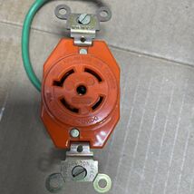 LEVITON 20A 120/208V NEMA L2120 SINGLE RECEPTACLE, 5-WIRE 3-PHASE 2510-I... - $33.37 CAD