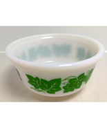 Hazel Atlas Ivy Round Glass Bowl - White w/ Green Leaves - Farmhouse/Decor - $16.23 CAD