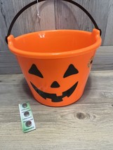 Light Up Halloween Orange Pumpkin Jack O Lantern Trick Or Treat Bucket New Batt - $8.56