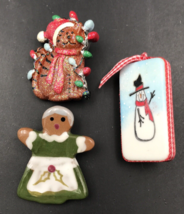 Lot of 3 VTG Christmas Ceramic Brooches Pins Snowman Cat Gingerbread Woman - £12.47 GBP