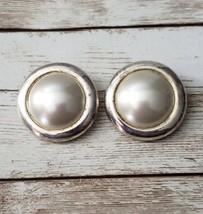 Vintage Clip On Earrings - Premier  Faux Pearl with Gold Tone Circle - £5.58 GBP
