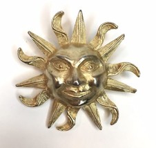 Vintage  Celestial Gold Tone Smiling Sun Brooch Pin - Retro! - £11.88 GBP