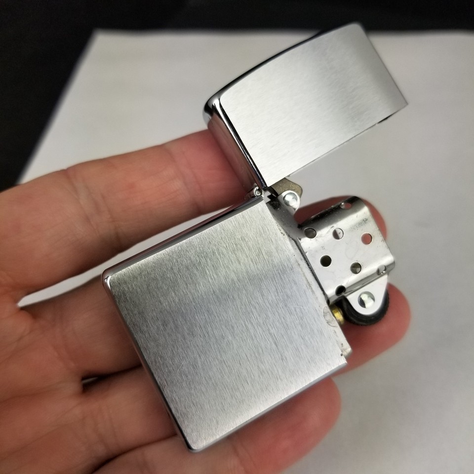 Vintage Zippo Lighter 1998 full size plain - $25.99