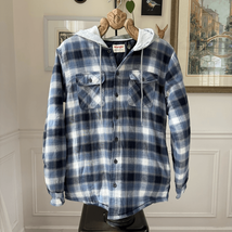 NWOT Wrangler Quilted Lined Hooded Plaid Flannel Button Up Shirt M - $483.01 MXN