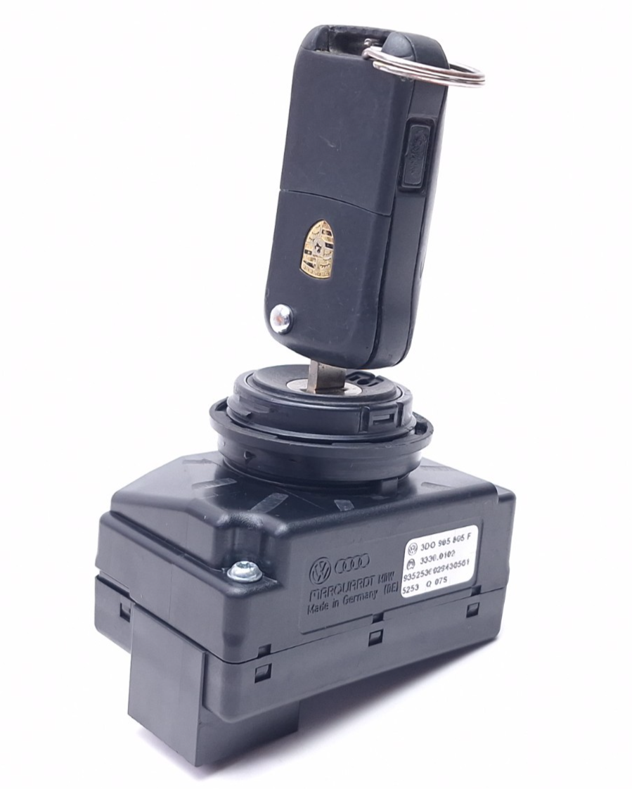 2003-2010 Porsche Cayenne Ignition Switch Key Fob 3D0905865F OEM BENTLEY - $95.45