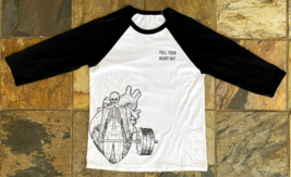Pull Your Heart Out 3/4 Sleeve T Shirt-L-Graphic Tee-Black &amp; White-Gym C... - £20.58 GBP