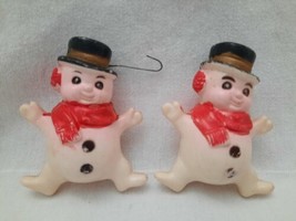 Adorable Pair of VTG 3&quot; Blow Mold Snowman Plastic Christmas Ornaments ~ ... - £19.79 GBP