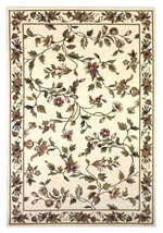 HomeRoots 352427 5 ft. 3 in. x 7 ft. 7 in. Polypropylene Ivory Area Rug - £175.45 GBP