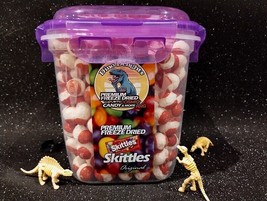 Sweetest Freeze Dried Valentine&#39;s Day Skittlez 54 Oz Sweet Heart Red Candy Jar - £36.14 GBP