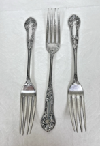 3 Holly Silverplate National Silver Co 1904-1907 Dinner Forks Fork 7 Inch - $670.07 MXN
