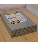 NOS Toshiba XM-5401B 5.25 in. SCSI 4x CD-ROM Drive - Tested &amp; Working - $107.93 CAD