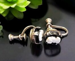 Vintage Sterling Silver Black Onyx Cameo Mourning Screw Back Earrings - $783.10 MXN
