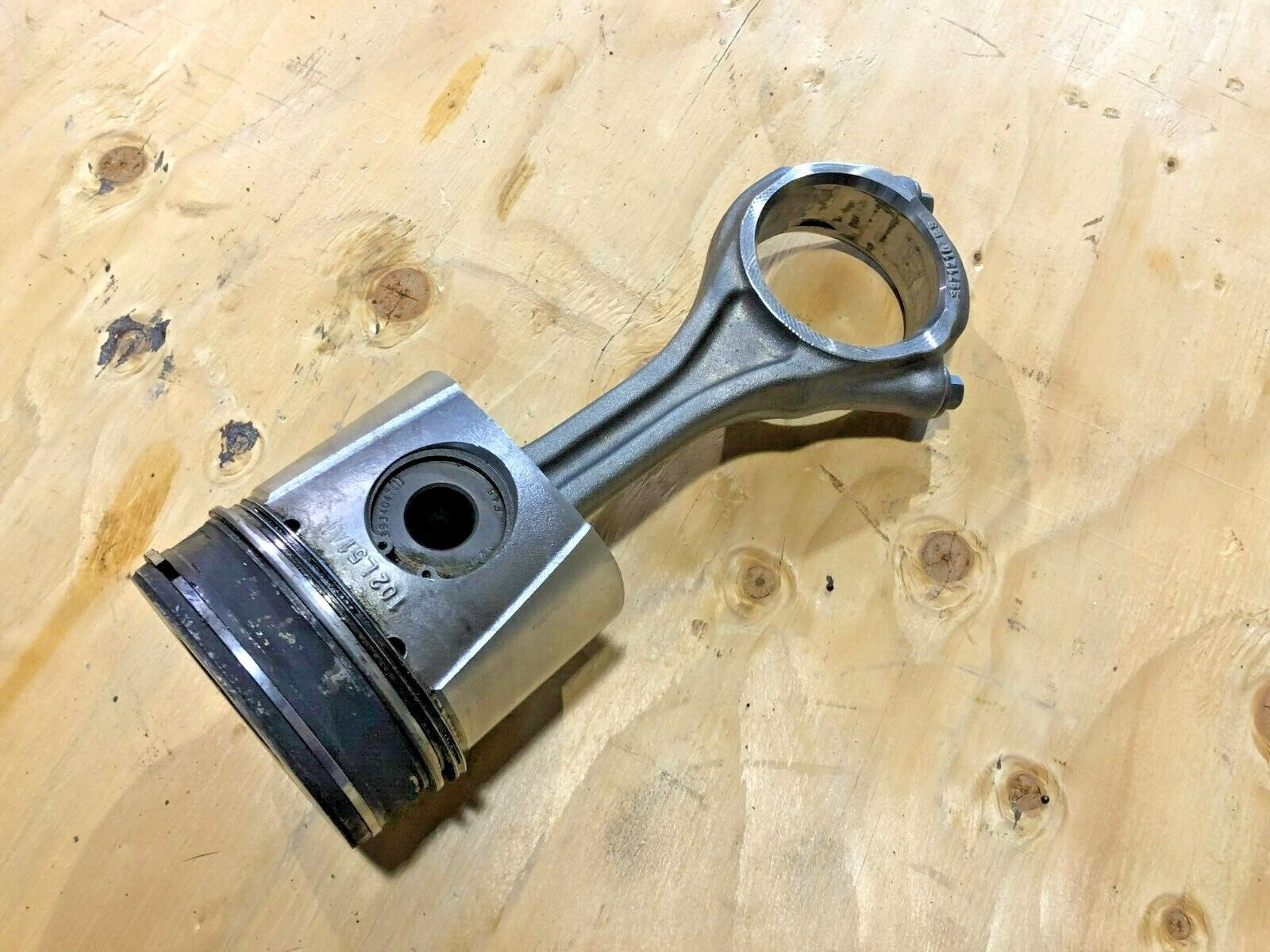 Cummins 4BT ISB 4.5 Connecting Rod / Piston Assembly 3971210 OEM - $93.15