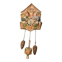Vintage 1970s Hobbyist Ceramic Chalet Wall Clock – Children & Floral Design - $841.23 MXN