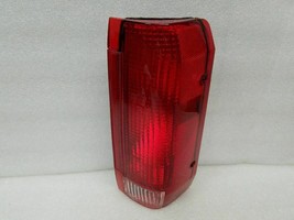 Passenger Tail Light From 8501 GVW Fits 90-97 FORD F250 PICKUP 94 - $34.16