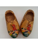 vintage wooden painted shoes wall hanging made in Holland  - €20,63 EUR