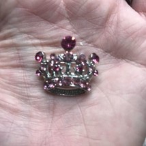 Pink Rhinestone Crown Brooch Silver Tone - £7.47 GBP