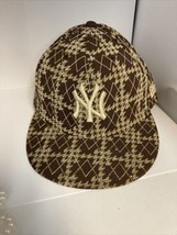 NEW YORK YANKEES Brown Houndstooth Design NEW ERA Fitted Baseball Hat Si... - £19.67 GBP