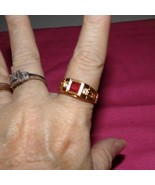 RED STONE RING W/RHINESTONES SZ 11 AVON - $10.22