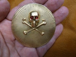 B-SKULL-15) Red eyed Pirate skull crossbone circle brass pin pendant JOLLY ROGER - £17.17 GBP