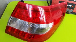 Lincoln Zephyr MKZ Passenger Right Side  Outer Tail Light LED OEM 06-09 TESTED - $128.69