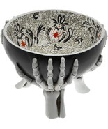 Spiderweb Skeleton Hands Halloween Resin Serving Bowl 8 x 5.75 Resin - €42,46 EUR
